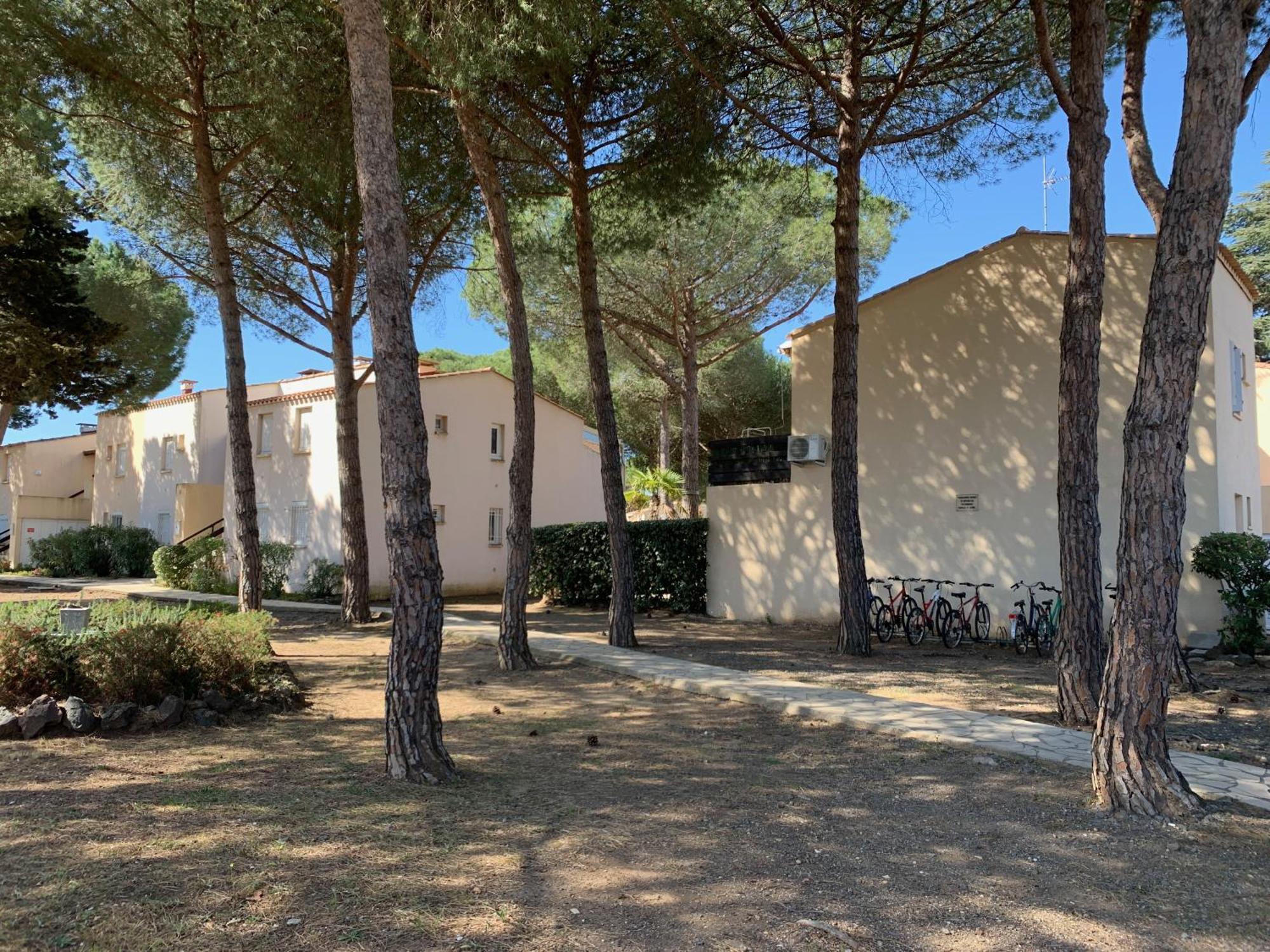 Appartement Cap D'Agde 2 Pieces Et Mezzanine מראה חיצוני תמונה